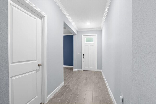 Building Photo - 16819 Shell Bay Dr