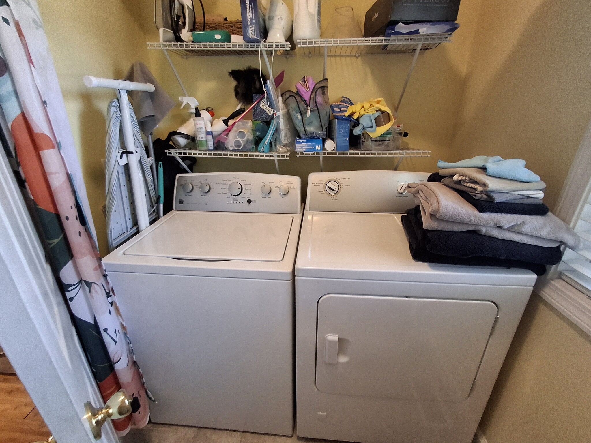 Building Photo - 49 Hersom St