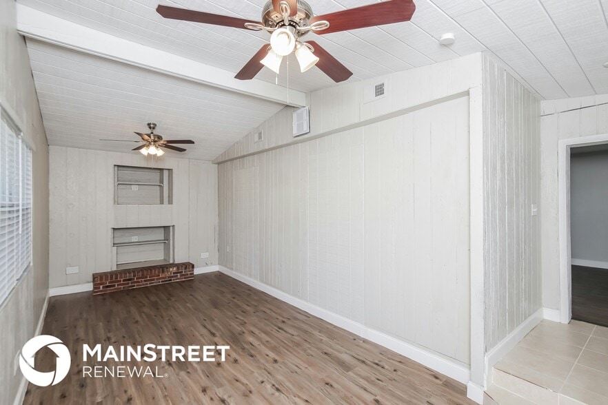 Building Photo - 980 Pinson Blvd