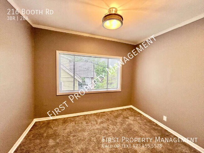 Building Photo - 216 Booth Rd