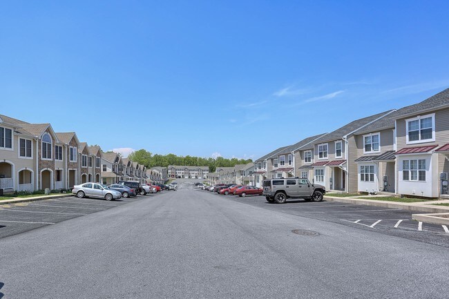 Building Photo - Marsh Run Townhomes