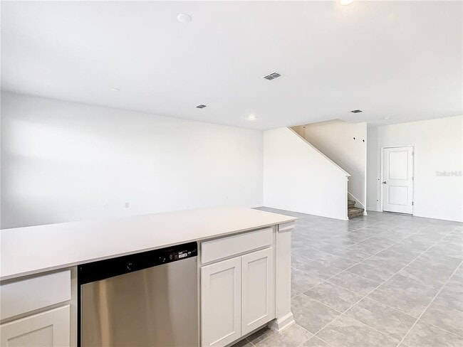 Building Photo - 409 Bogey Dr