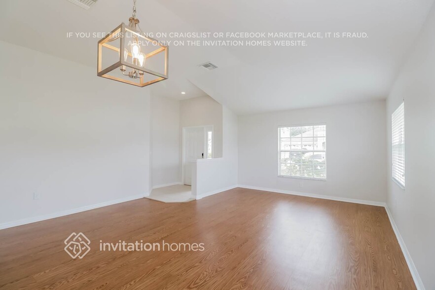 Building Photo - 7414 Tower Bridge Dr