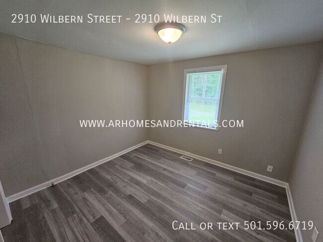 Building Photo - 2910 Wilbern Rd