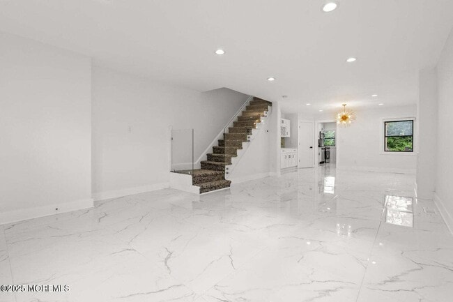 Building Photo - 1001 Norwood Ave