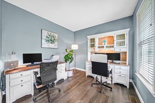 Building Photo - 4 Bedroom 4 Bath culdesac home in the Hart...