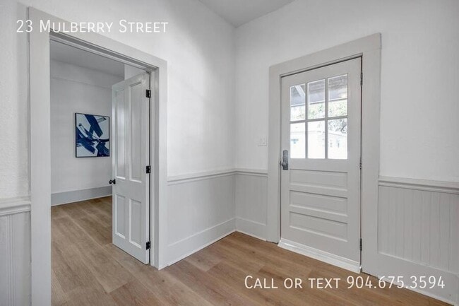 Building Photo - 23 Mulberry St