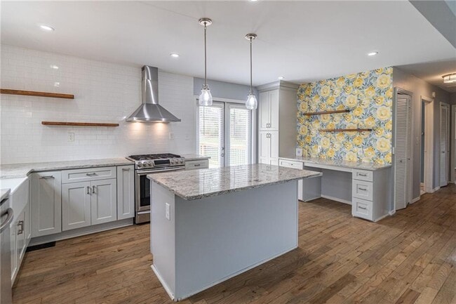 Building Photo - 1660 White Oak Way