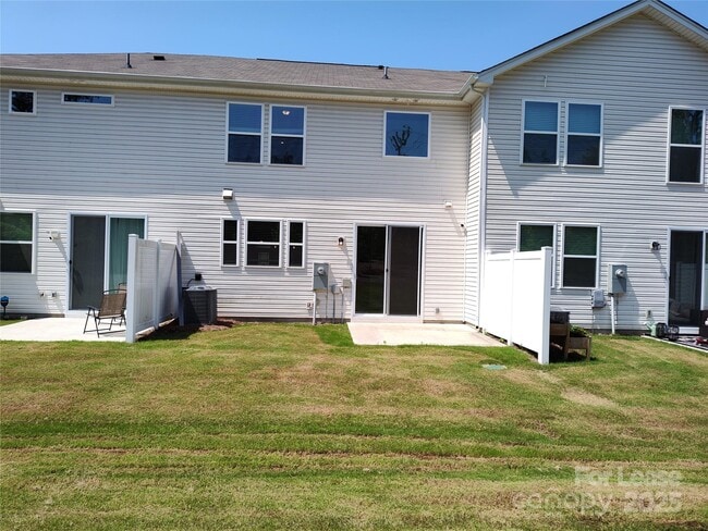 Building Photo - 8114 Overmeadow Ln