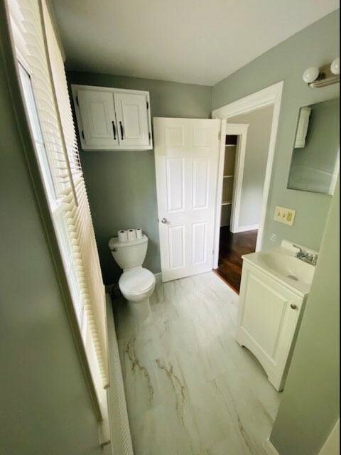 Building Photo - 640 East Ave