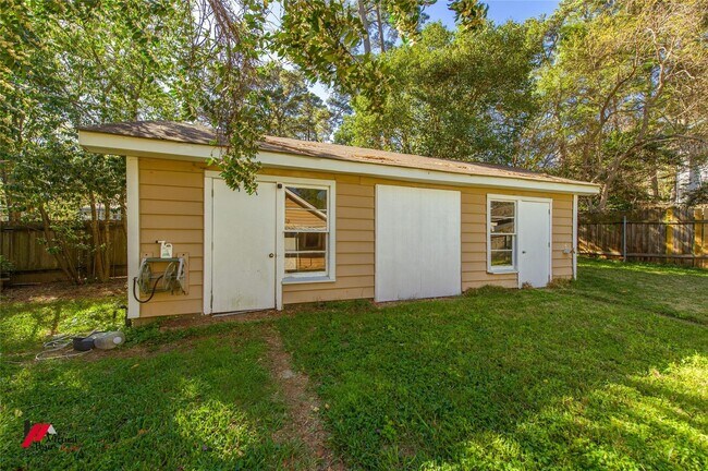 Building Photo - 3836 Maryland Ave