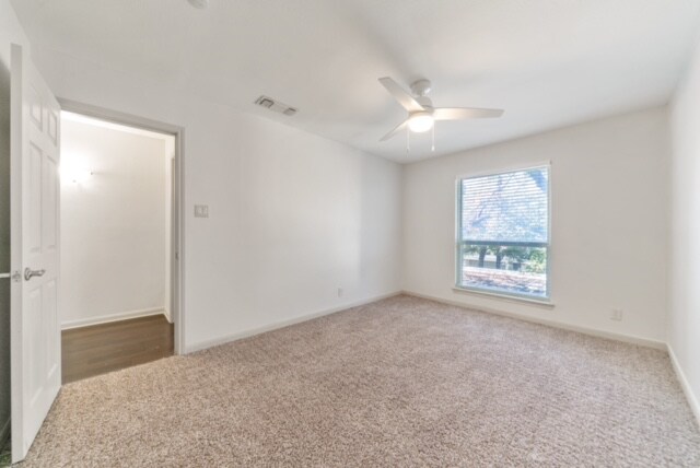 Building Photo - 100 Lorenz Rd
