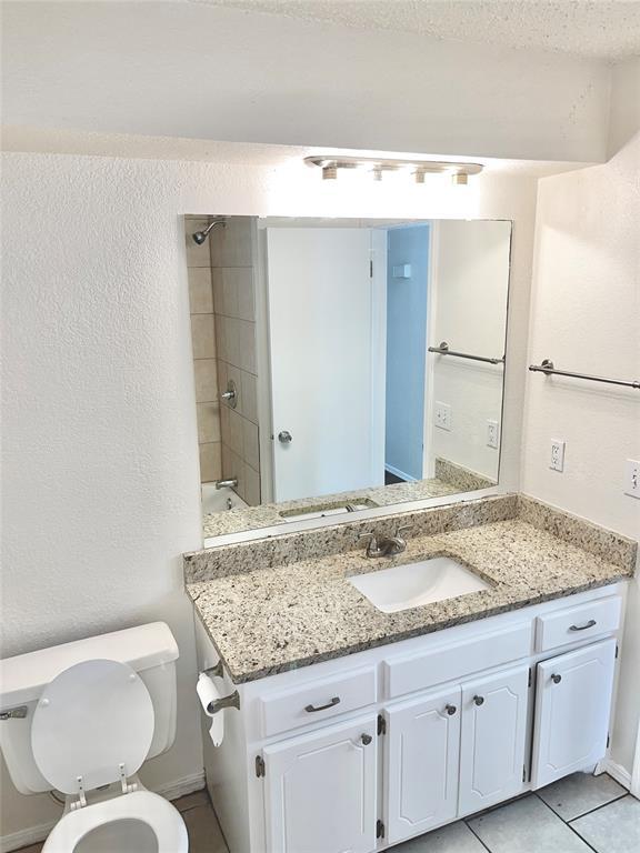 Building Photo - 121 Stonewood Dr