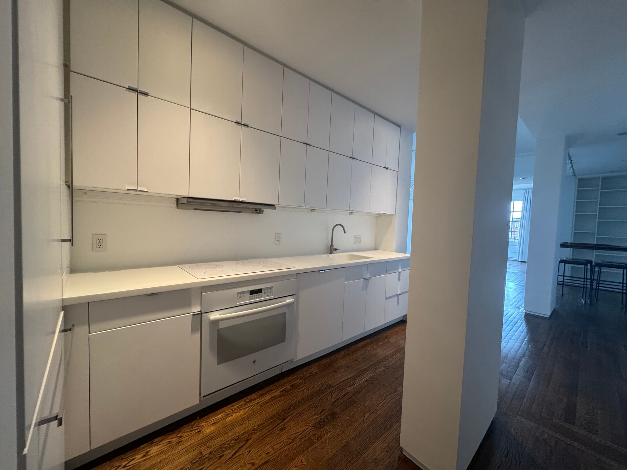 Building Photo - 30 5th St NE