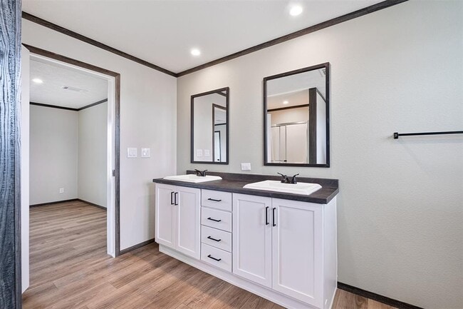 Building Photo - 339 Lower Red Rock Rd