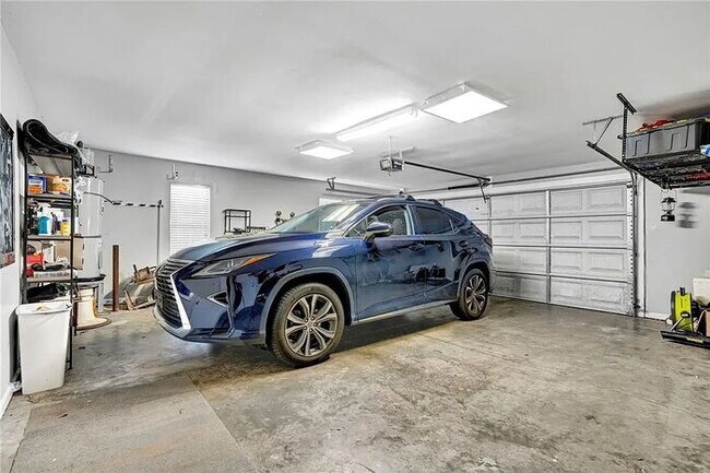 Building Photo - 175 Rock Moss Dr