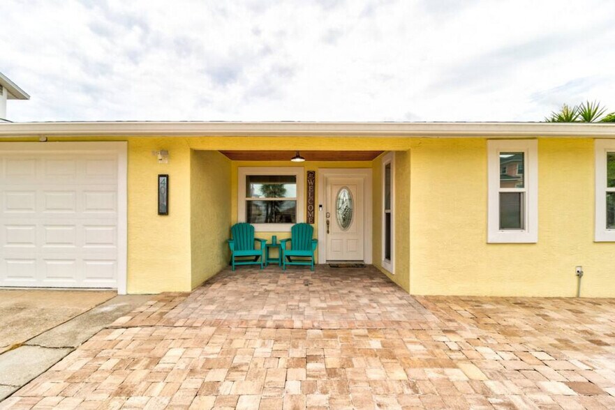 Building Photo - 4013 S Peninsula Dr