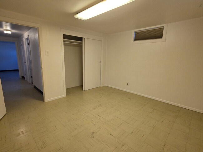 Building Photo - 510 N 18th St