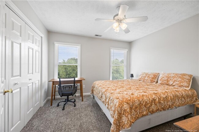 Building Photo - 3517 Gables Dr