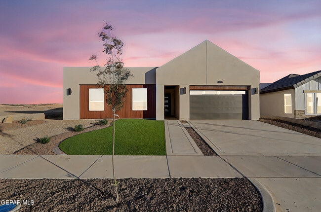 Building Photo - 836 Eltham Dr