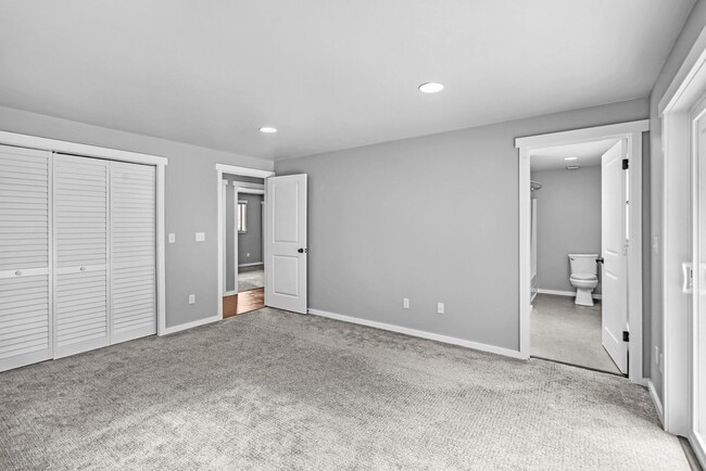 Building Photo - 4Bd/3Ba Duvall House