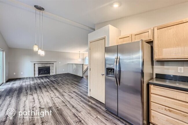 Building Photo - 7122 277th Place Northwest