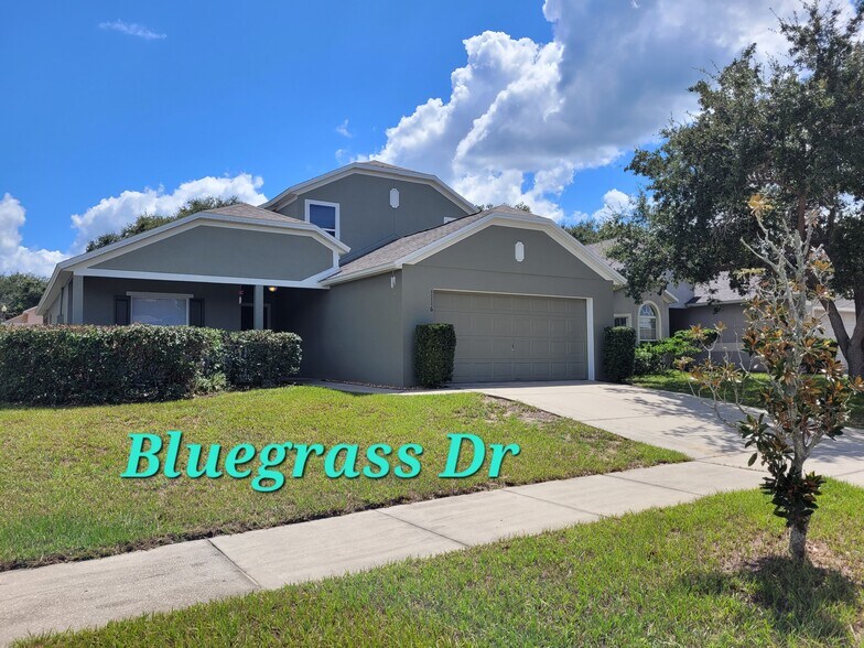 Primary Photo - 1116 Bluegrass Dr