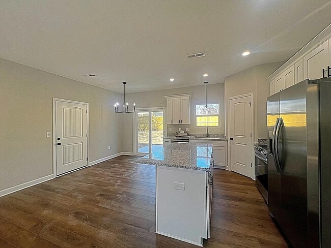 Building Photo - 5 N 6th St