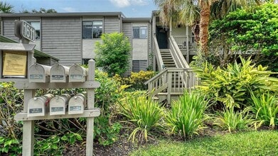 Building Photo - 1611 Clower Creek Dr