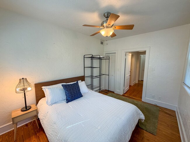 Building Photo - 15 NW 26th St