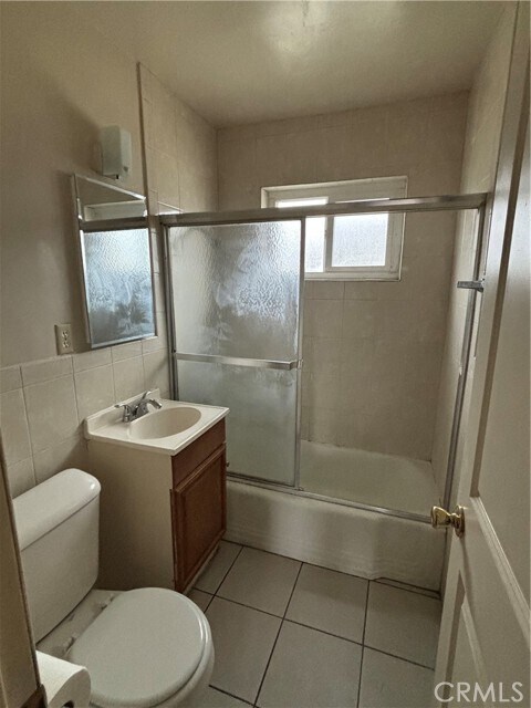 Building Photo - 1501 S 4th St