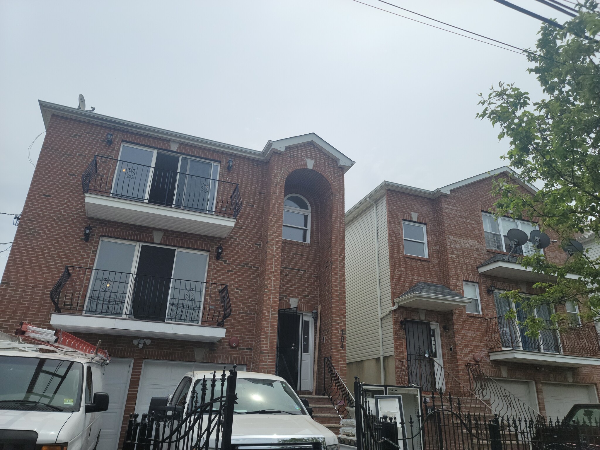 Open House Saturday June 19 11am-1:00pm - 184 S 8th St