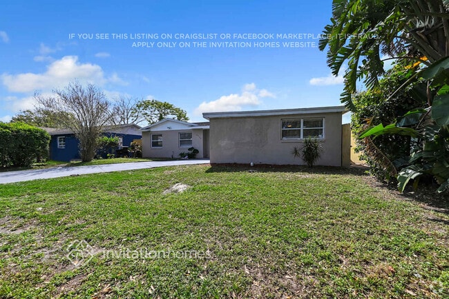 Building Photo - 4708 King Cole Blvd