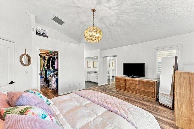 Building Photo - 4017 Triggerfish Dr