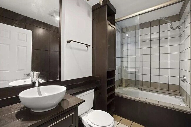 Building Photo - 583 Massachusetts Ave