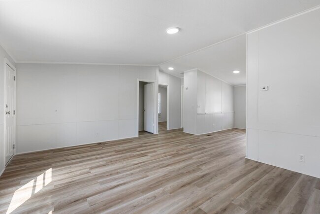 Building Photo - 16509 Brittany Way