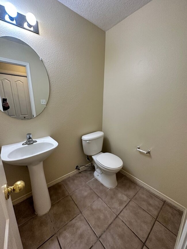 Building Photo - 760 Bear Grass Ct SW