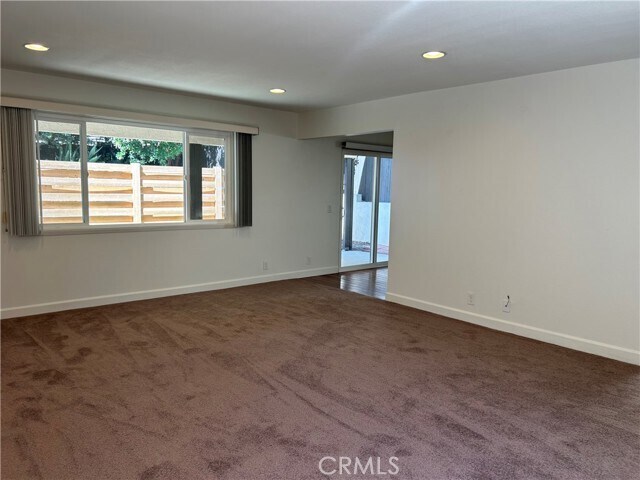 Building Photo - 26435 Via Sacramento