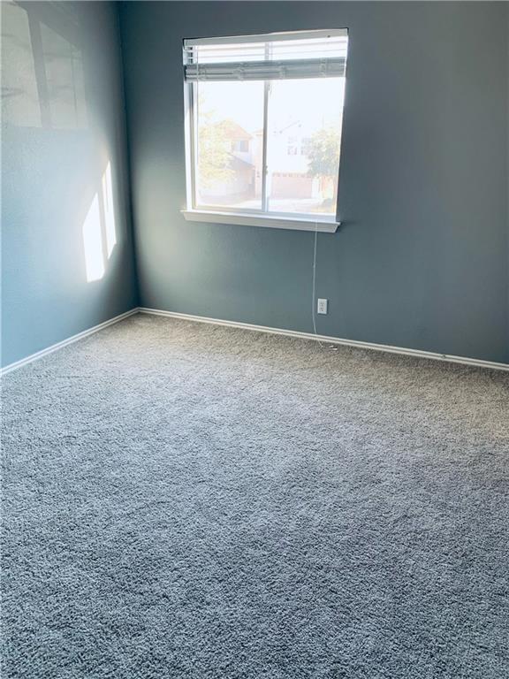 Building Photo - 400 Celery Loop