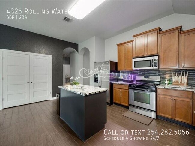 Building Photo - 4325 Rolling Water Dr