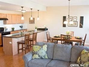 Building Photo - 714 N Townsend St