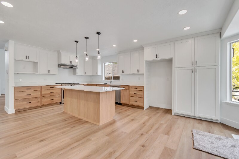 Building Photo - 13749 Crimson Patch Way
