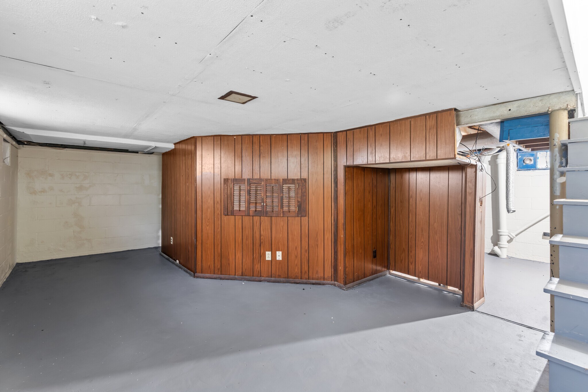 Building Photo - 757 Durango Dr