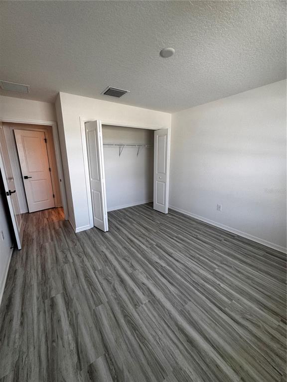 Building Photo - 2440 Bowling Ter