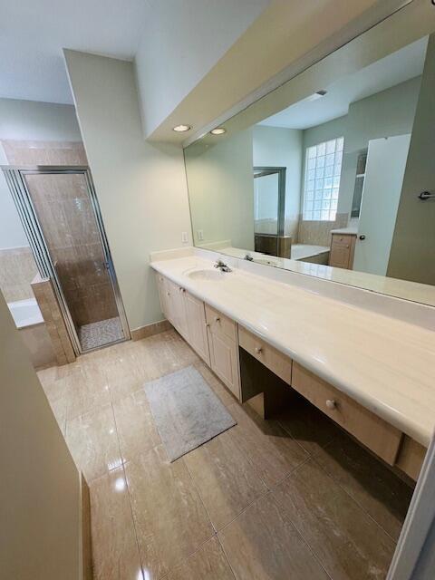 Building Photo - 5245 Sancerre Cir