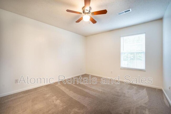 Building Photo - 7933 Dighton Way