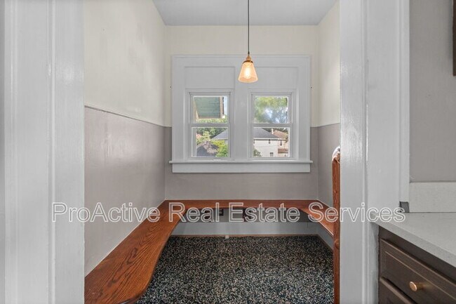 Building Photo - 1623 Lafayette Blvd