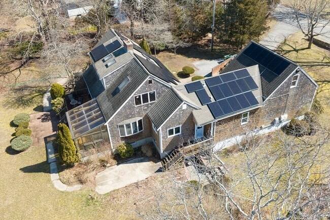 Building Photo - 29 Williston Rd