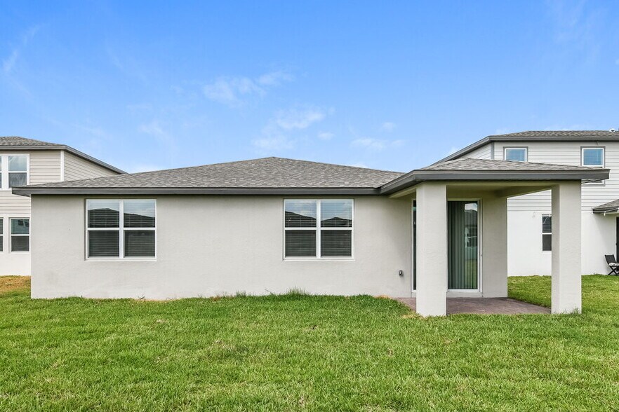 Building Photo - 5264 Sanders Oak Trl