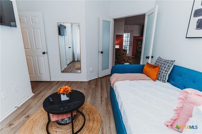 Building Photo - 2314 Skipcha Dr